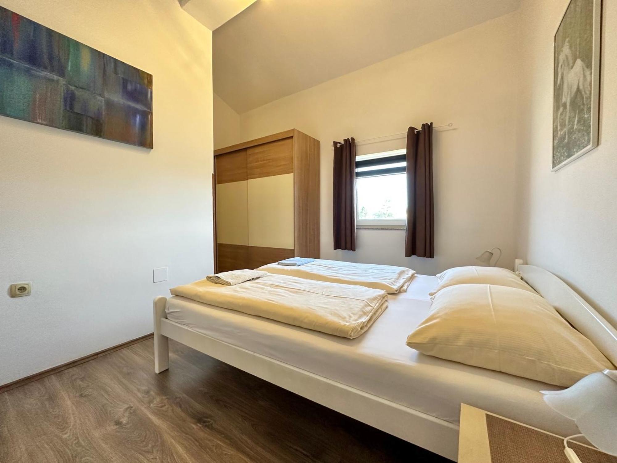Apartments Hajl 크르크 외부 사진